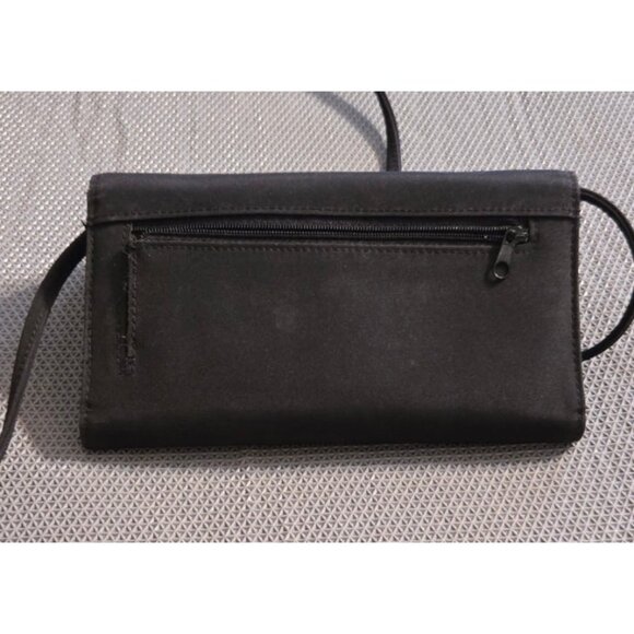 Black Nylon Crossbody Wallet w/ Detachable Strap, Washable & Water‑Resistant - Picture 6 of 9